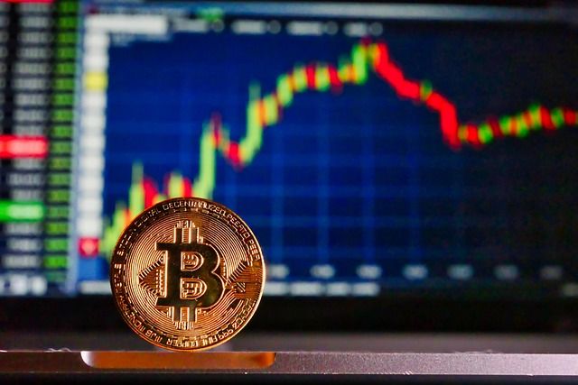 Bitcoin trades around key levels of $100–104K.