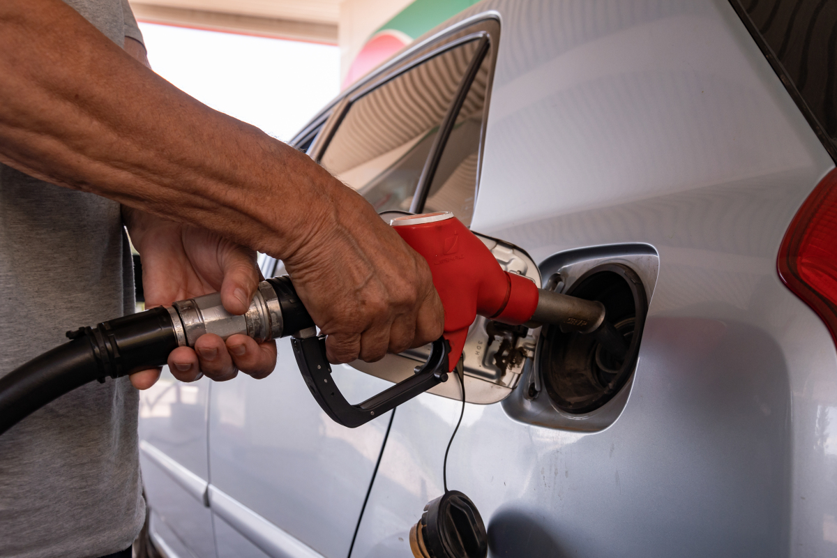 "Vedomosti" learned what measures the government is preparing for the fuel market.